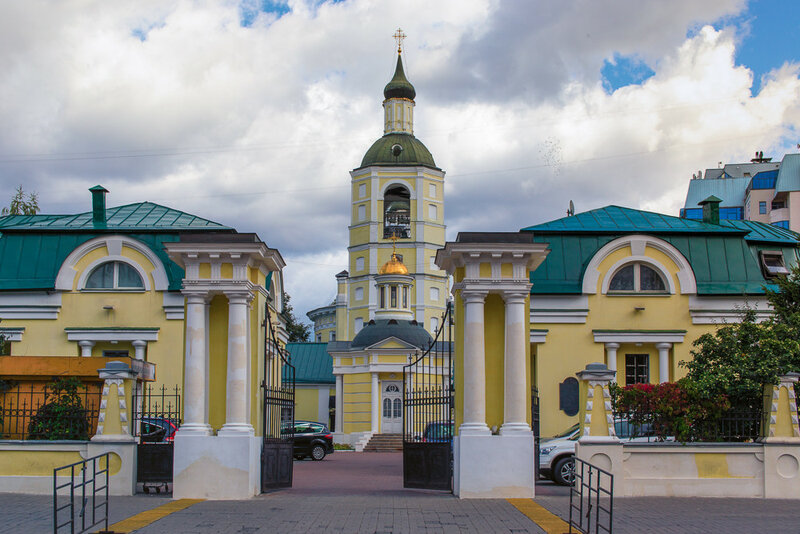 Храм свт Филиппа-02.jpg